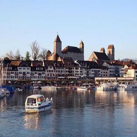Old Town Charm & Central Location In Rapperswil Esterno foto