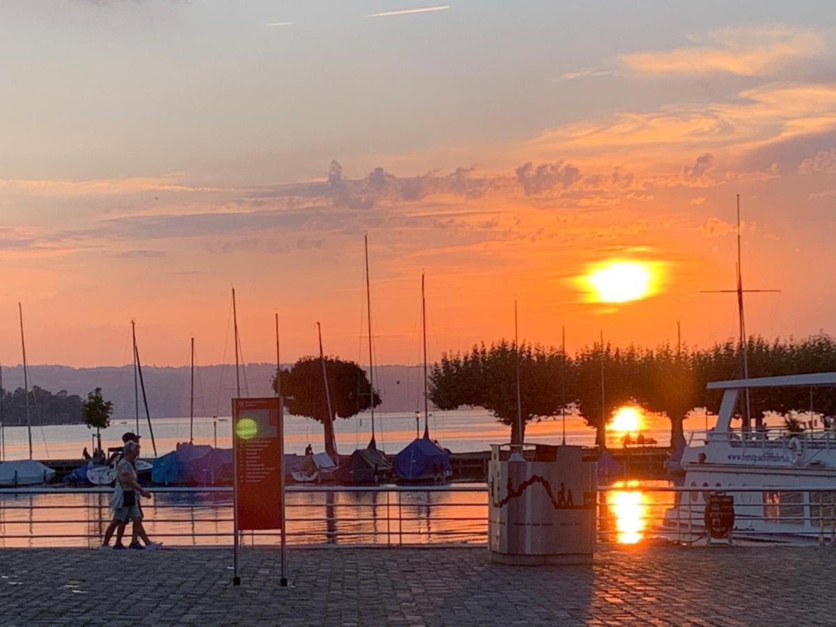 Old Town Charm & Central Location In Rapperswil Esterno foto